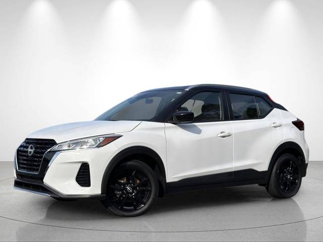 2023 Nissan Kicks SV FWD photo