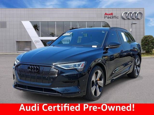 2023 Audi e-tron Premium Plus AWD photo