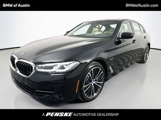 2023 BMW 5 Series 530e RWD photo