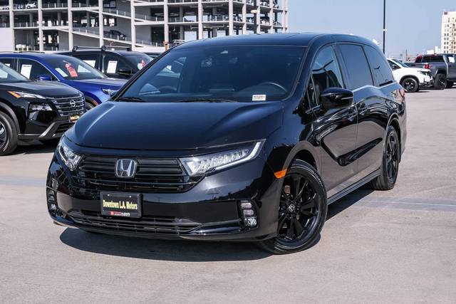 2023 Honda Odyssey Sport FWD photo