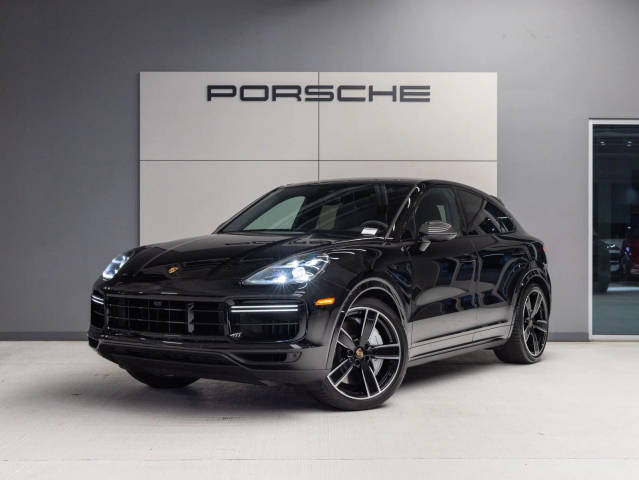 2023 Porsche Cayenne Coupe Turbo AWD photo