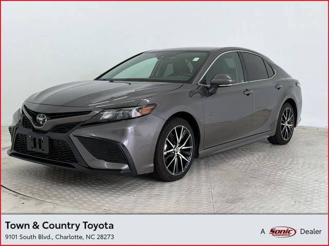 2023 Toyota Camry SE FWD photo