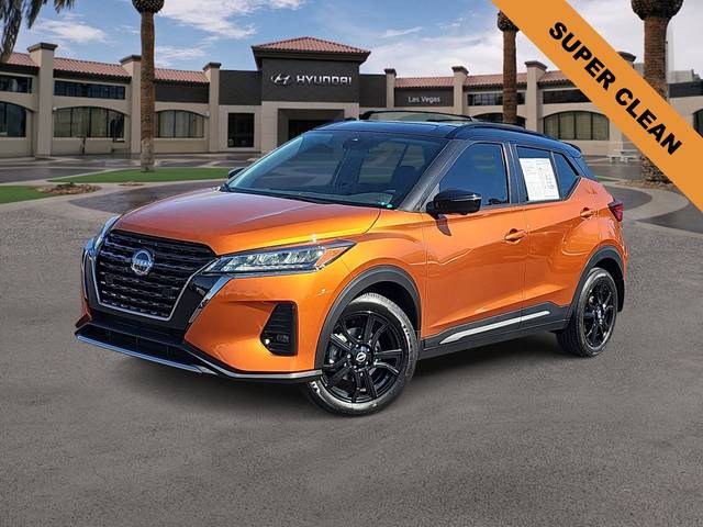 2023 Nissan Kicks SR FWD photo