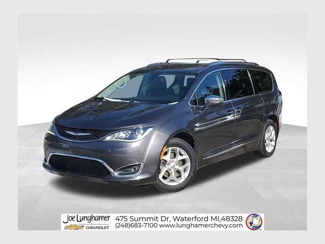 2020 Chrysler Pacifica Minivan Limited FWD photo