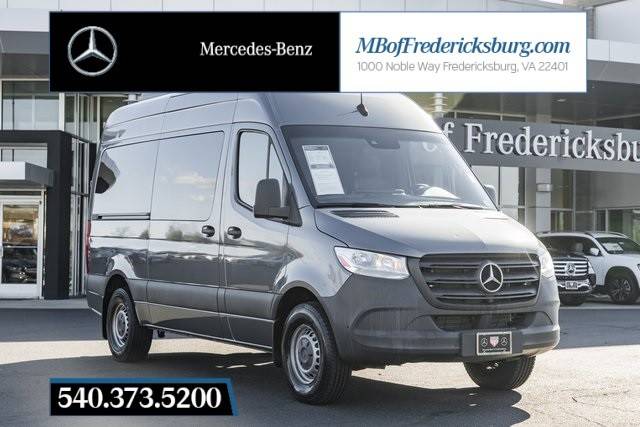 2019 Mercedes-Benz Sprinter  RWD photo