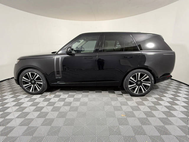 2023 Land Rover Range Rover SE AWD photo