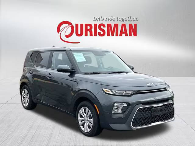 2022 Kia Soul LX FWD photo