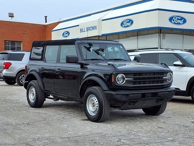 2023 Ford Bronco 4 Door Base 4WD photo