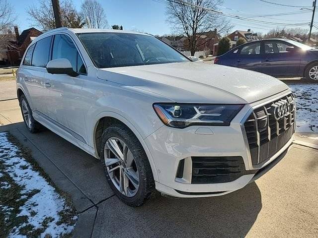 2023 Audi Q7 Premium Plus AWD photo