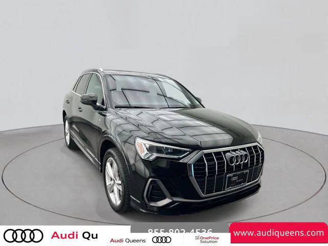 2023 Audi Q3 S line Premium AWD photo