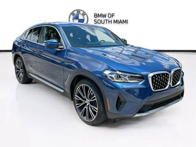 2023 BMW X4 xDrive30i AWD photo