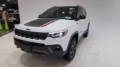 2023 Jeep Compass Trailhawk 4WD photo