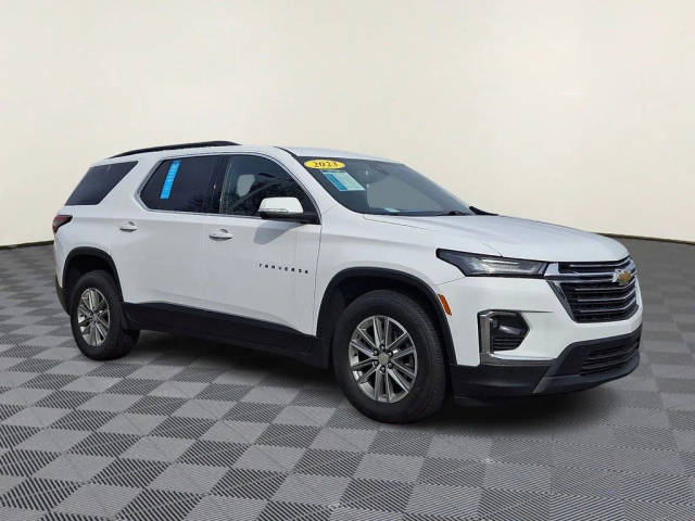 2023 Chevrolet Traverse LT Cloth AWD photo