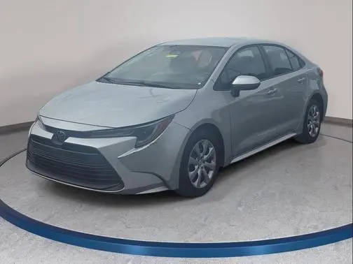 2023 Toyota Corolla LE FWD photo