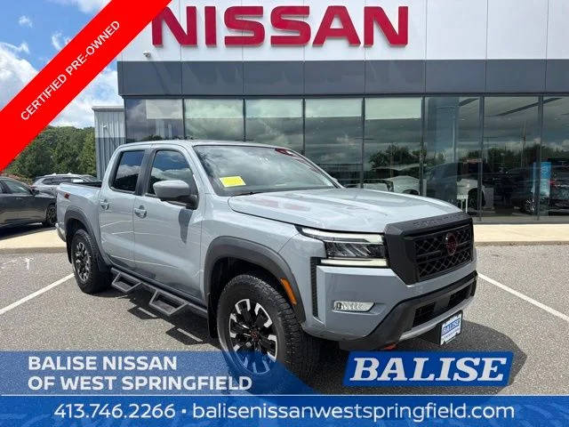 2023 Nissan Frontier PRO-4X 4WD photo