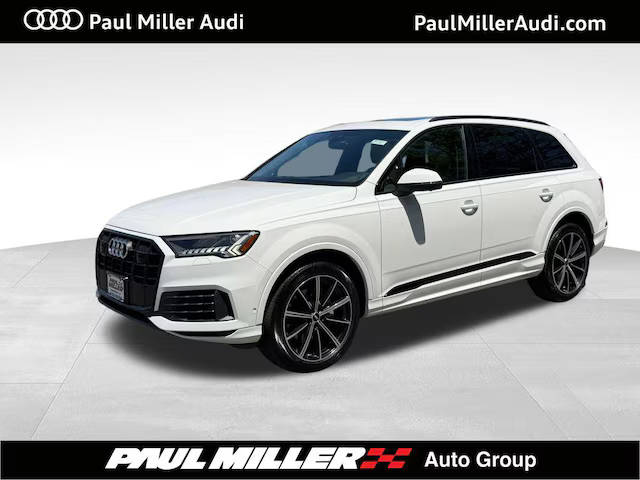 2023 Audi Q7 Premium Plus AWD photo