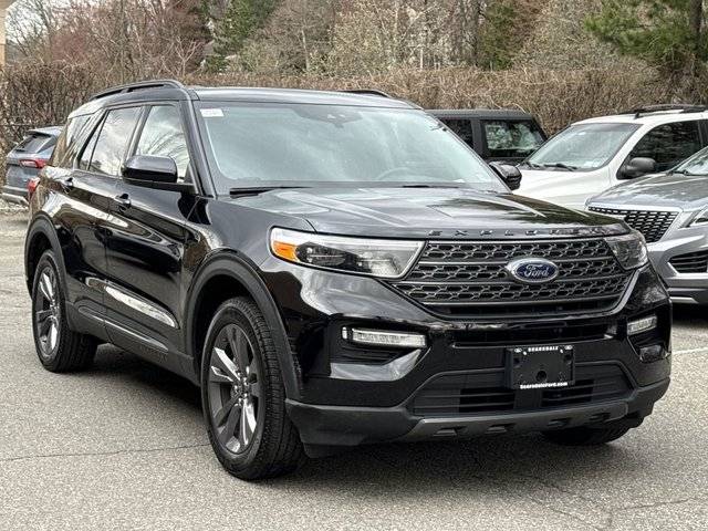 2023 Ford Explorer XLT 4WD photo