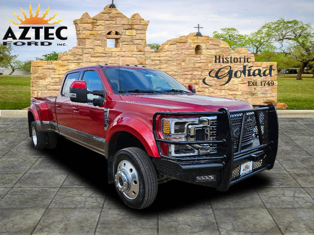 2022 Ford F-450 Super Duty King Ranch 4WD photo