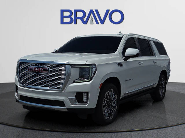 2023 GMC Yukon XL Denali 4WD photo