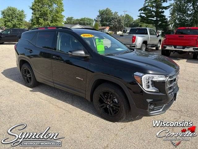 2023 GMC Terrain AT4 AWD photo