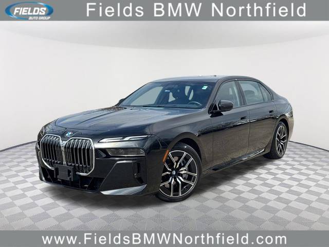 2023 BMW 7 Series 760i xDrive AWD photo