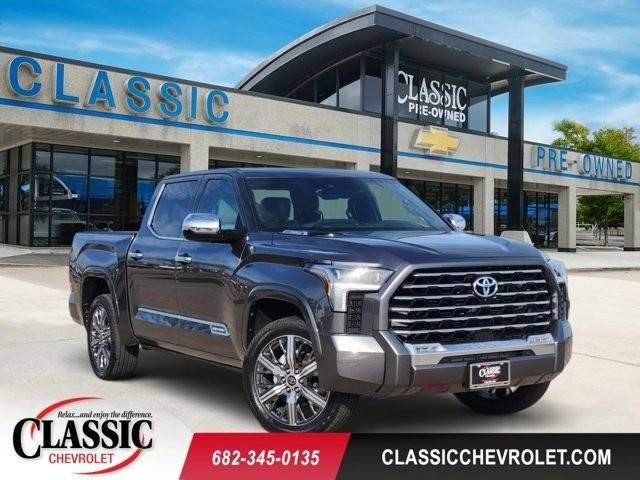 2023 Toyota Tundra Capstone Hybrid 4WD photo