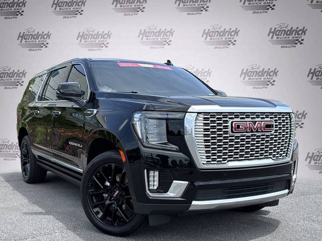2023 GMC Yukon XL Denali 4WD photo