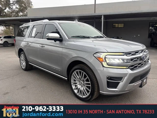2023 Ford Expedition Max Platinum RWD photo
