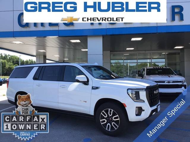 2023 GMC Yukon XL AT4 4WD photo