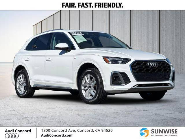 2023 Audi Q5 S line Premium AWD photo