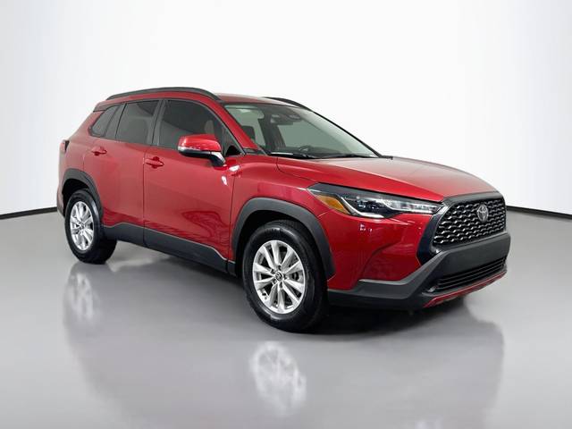 2023 Toyota Corolla Cross LE AWD photo