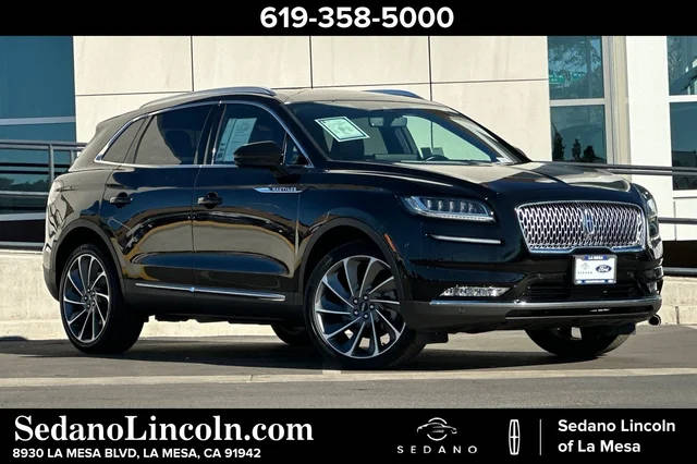 2023 Lincoln Nautilus Reserve AWD photo