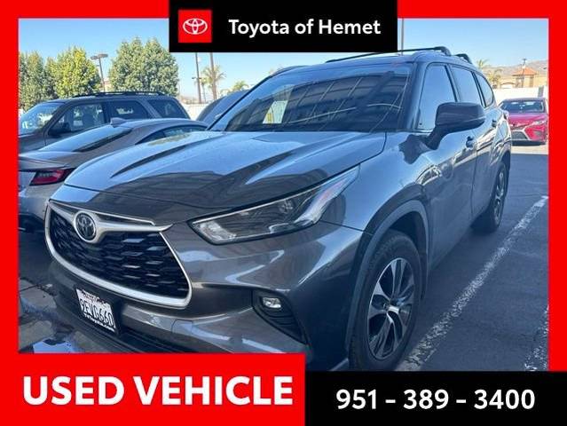 2023 Toyota Highlander XLE FWD photo