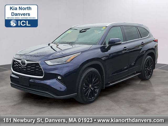 2022 Toyota Highlander XLE AWD photo