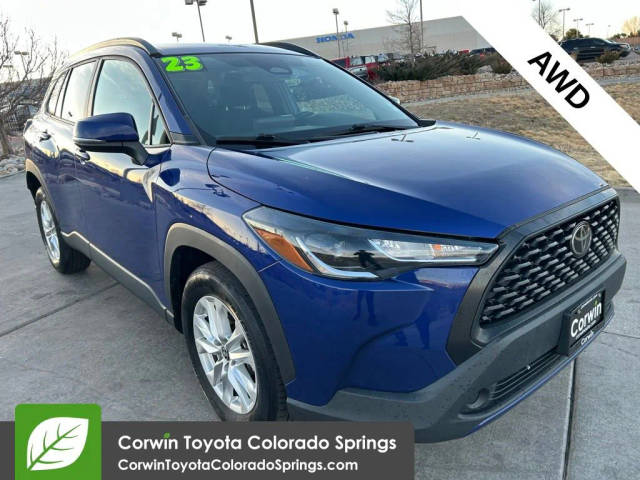 2023 Toyota Corolla Cross LE AWD photo