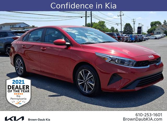 2023 Kia Forte LXS FWD photo