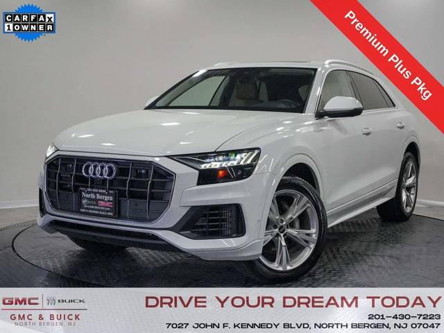 2023 Audi Q8 Premium Plus AWD photo