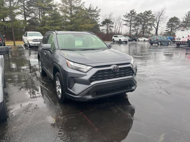 2023 Toyota RAV4 XLE AWD photo