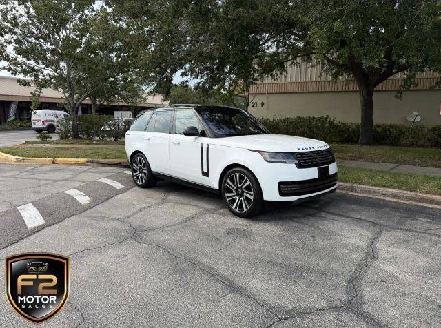 2023 Land Rover Range Rover SE AWD photo