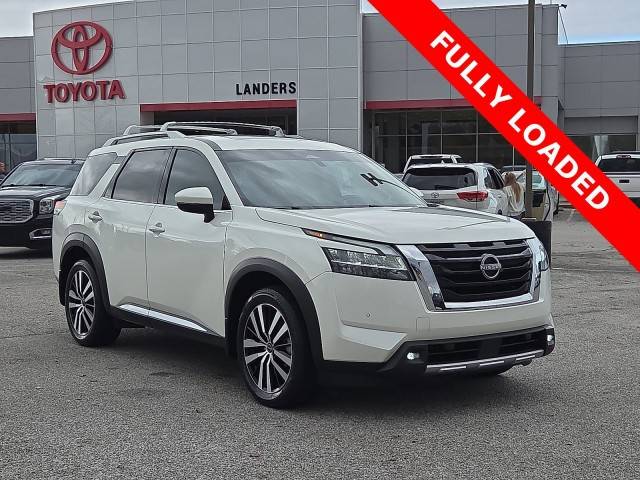 2023 Nissan Pathfinder Platinum 4WD photo