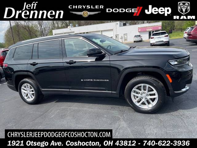 2023 Jeep Grand Cherokee L Laredo 4WD photo