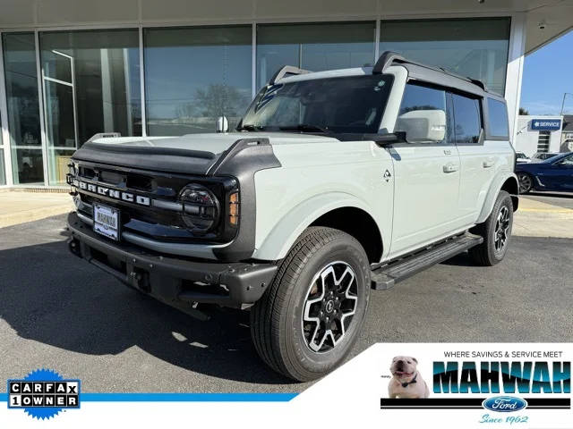 2022 Ford Bronco 4 Door Outer Banks 4WD photo