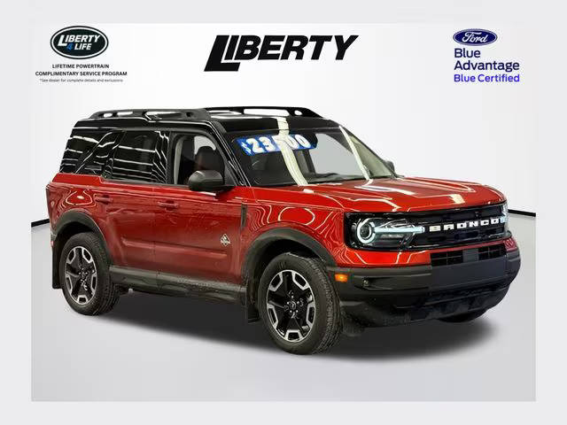 2023 Ford Bronco Sport Outer Banks 4WD photo