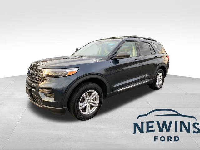 2023 Ford Explorer XLT 4WD photo