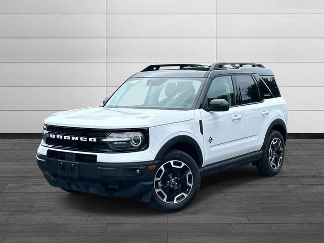 2023 Ford Bronco Sport Outer Banks 4WD photo