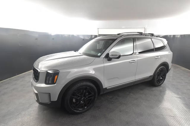 2023 Kia Telluride EX X-Line AWD photo