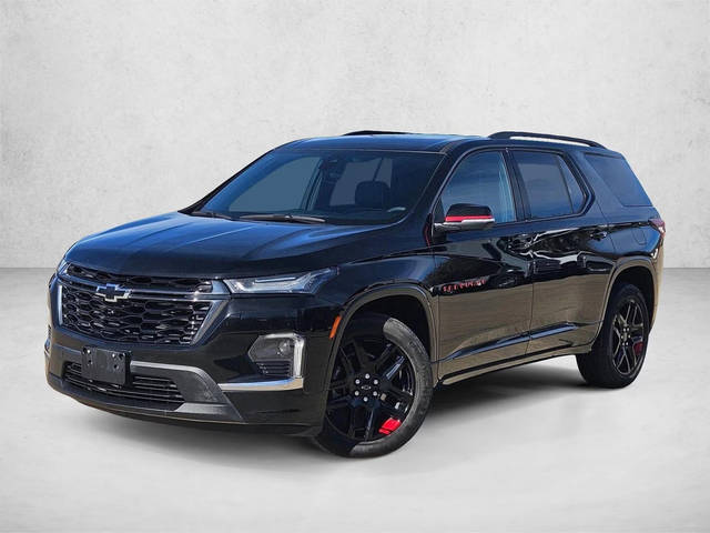 2023 Chevrolet Traverse Premier FWD photo