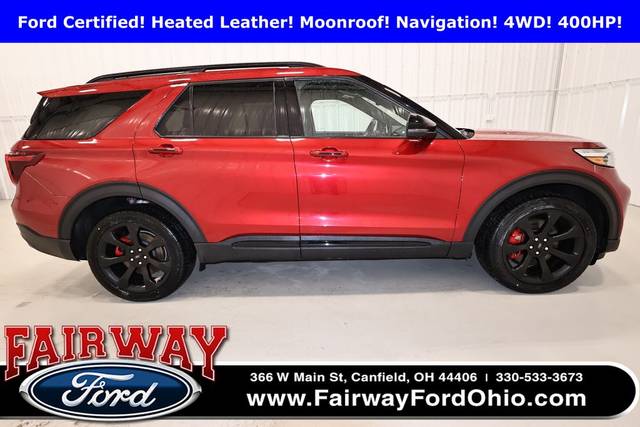 2023 Ford Explorer ST 4WD photo