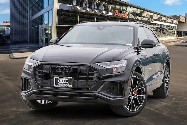 2023 Audi Q8 Premium Plus AWD photo