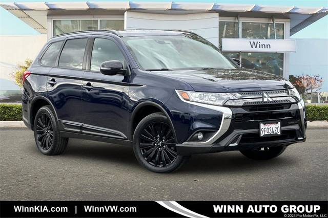 2020 Mitsubishi Outlander LE 4WD photo